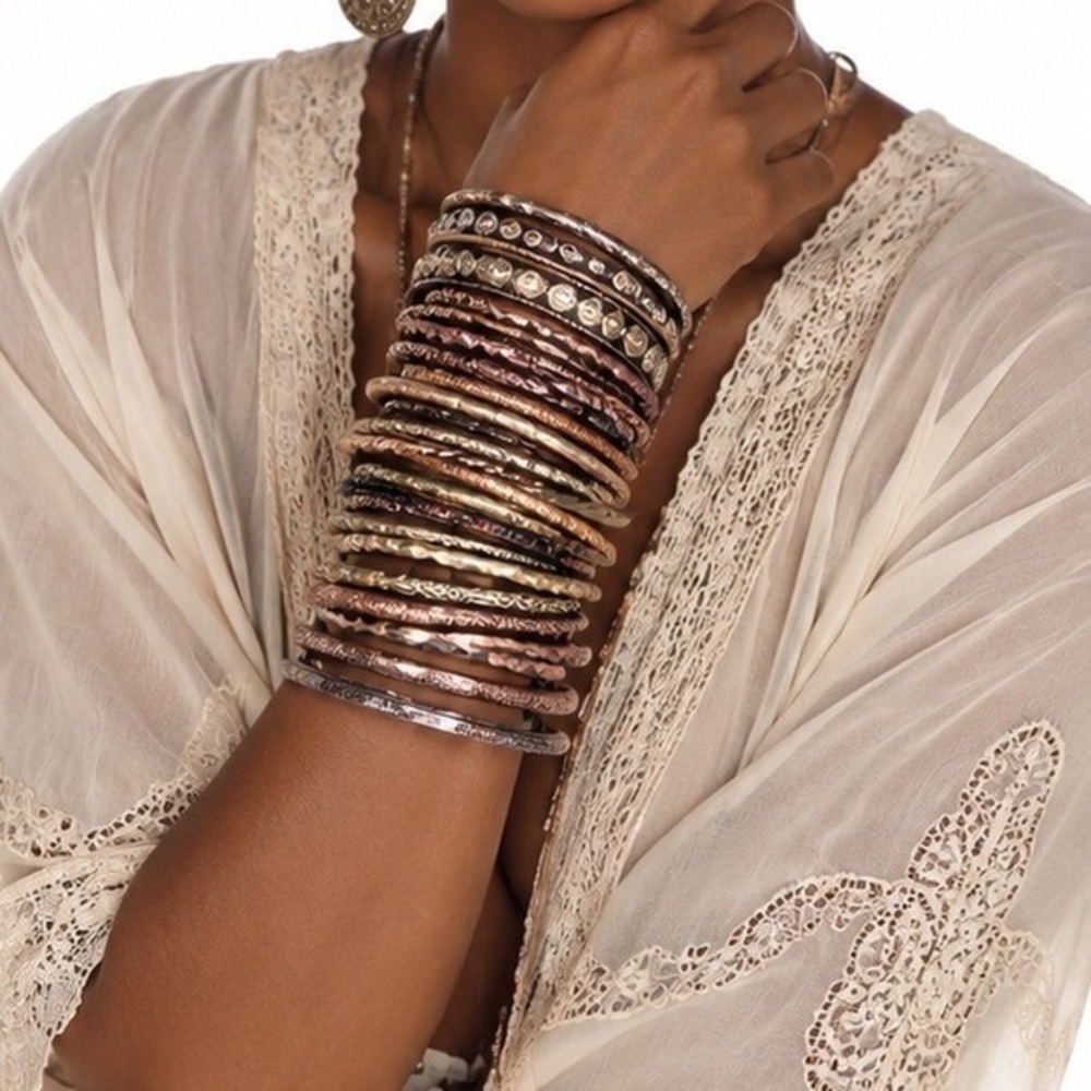 Bohemian Mixed Metal Bangle Bracelet Stack Gold‎ Bronze Copper Set of 20+ J-01